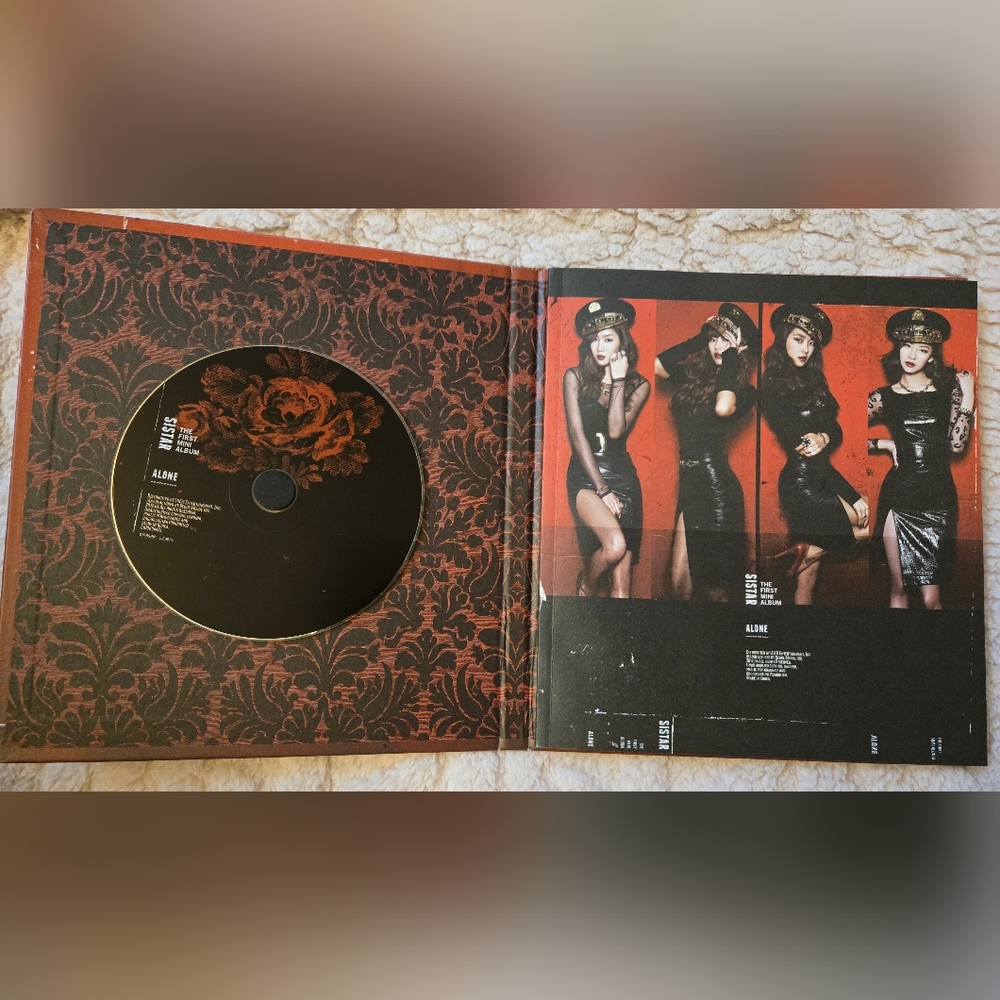 SISTAR The First Mini Album - Picture 3 of 3